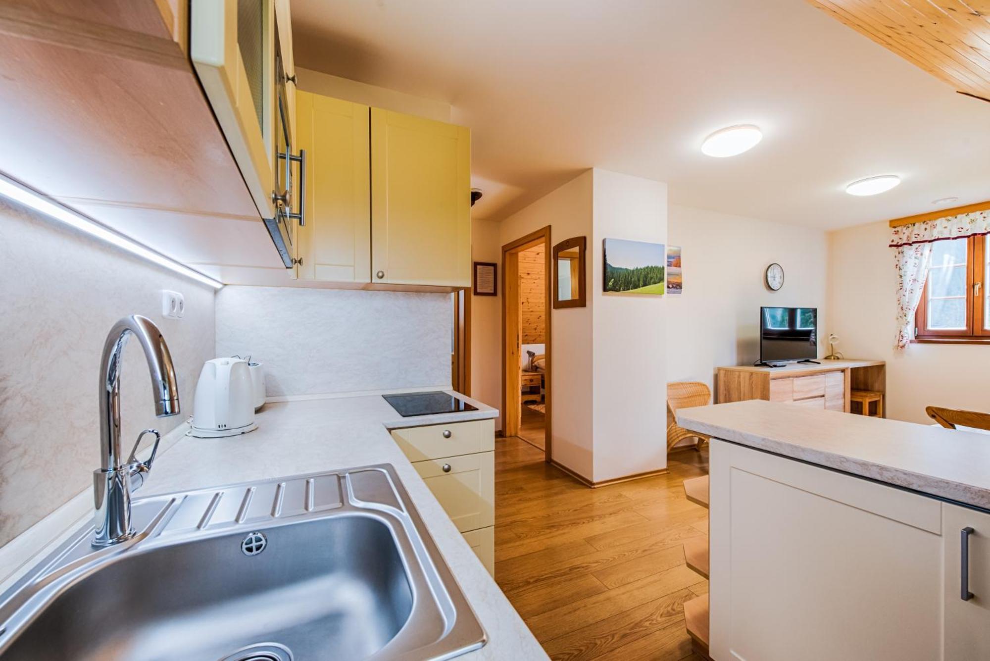 Valassky Dvur Apartment Velke Karlovice