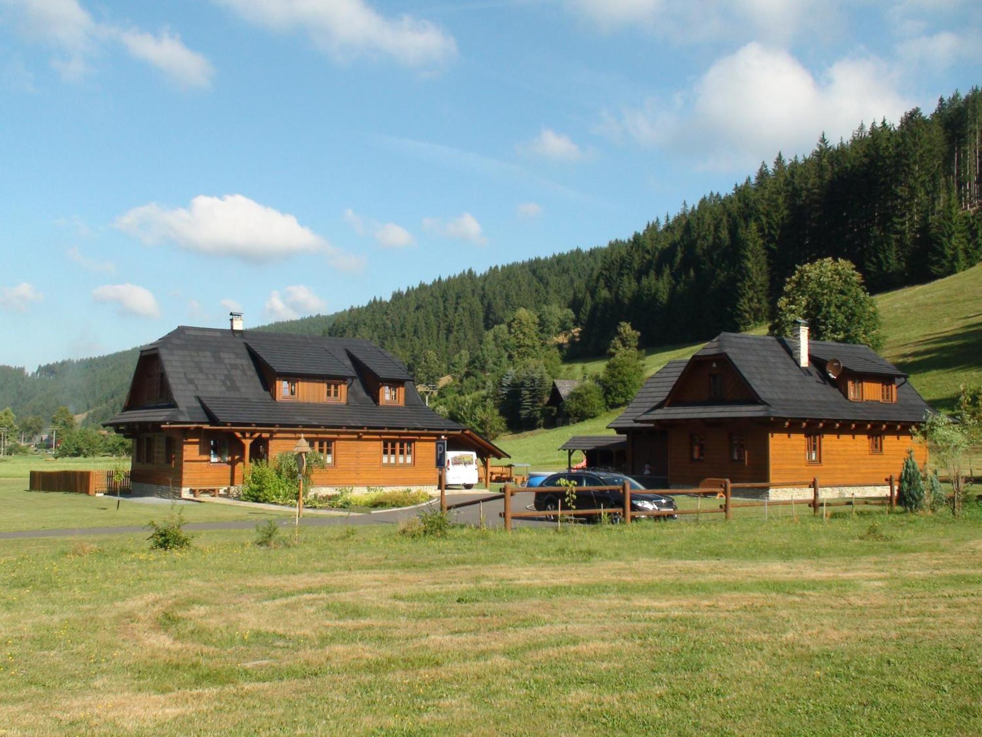 Valassky Dvur Velke Karlovice